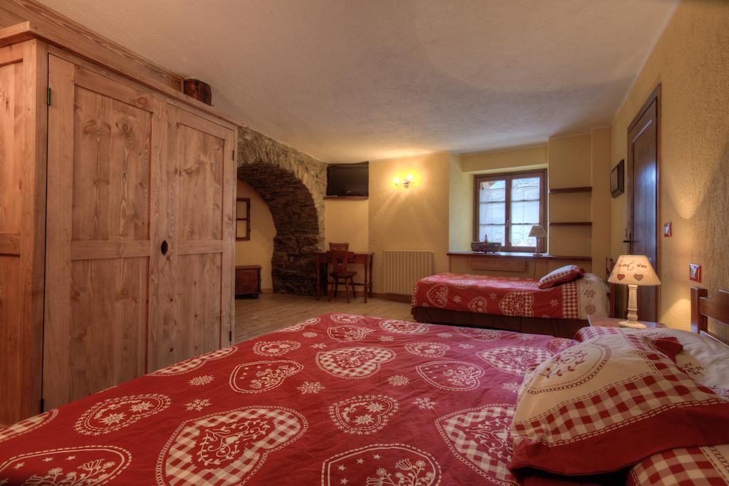 Residence Cav Emile Rey Courmayeur Zimmer foto