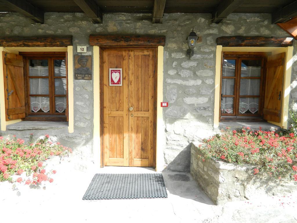 Residence Cav Emile Rey Courmayeur Zimmer foto