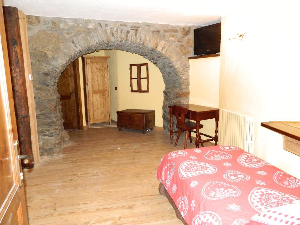 Residence Cav Emile Rey Courmayeur Zimmer foto