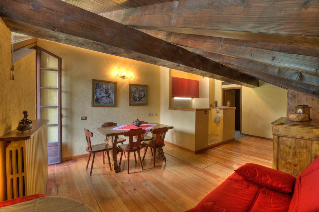 Residence Cav Emile Rey Courmayeur Zimmer foto