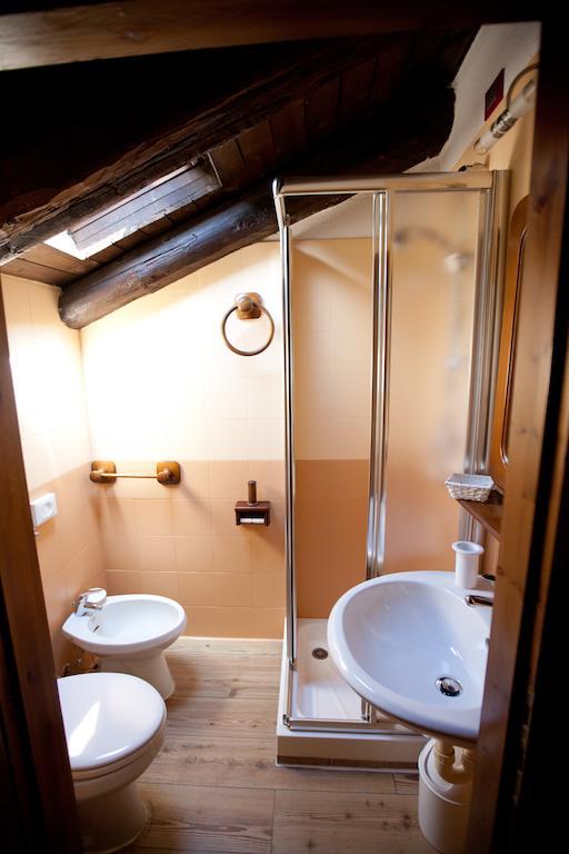 Residence Cav Emile Rey Courmayeur Zimmer foto